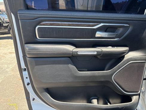 Used 2020 RAM 1500 Laramie AWD/4WD image 22