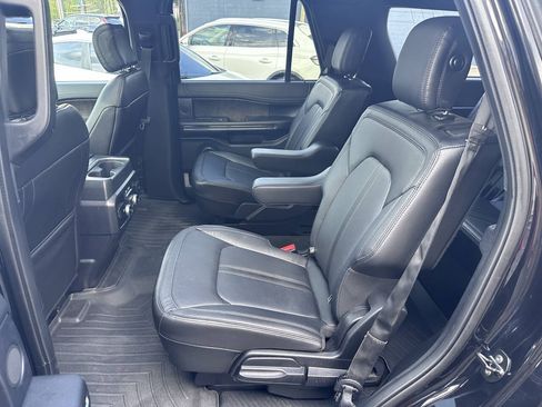 Used 2020 Ford Expedition Limited w/ Special Edition Package AWD/4WD image 13