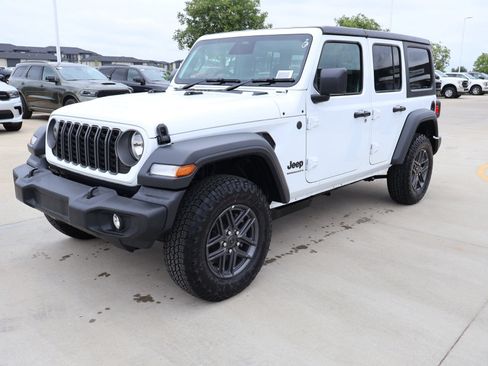 New 2026 Jeep Wrangler Unlimited Sport AWD/4WD image 10