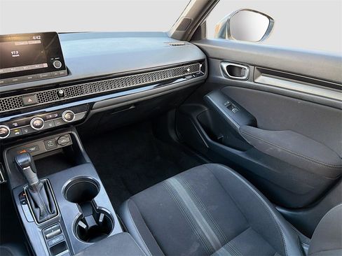 Used 2024 Honda Civic Sport image 21