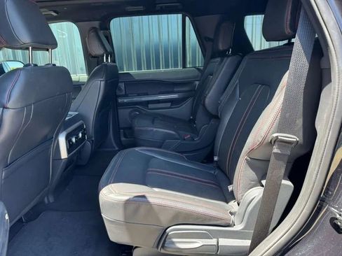 Used 2024 Ford Expedition Limited AWD/4WD image 17