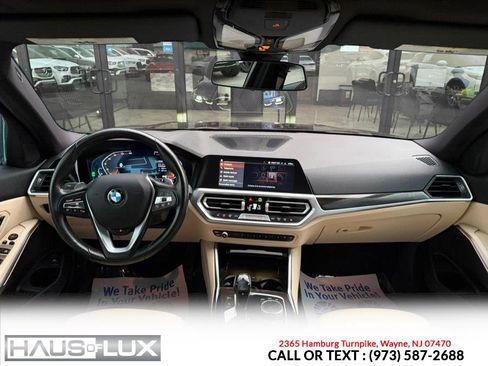 Used 2021 BMW 330i xDrive Sedan w/ Premium Package AWD/4WD image 19