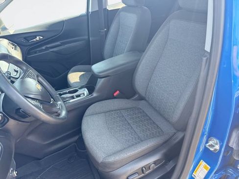 Used 2024 Chevrolet Equinox LT w/ LPO, Floor Liner Package FWD image 11