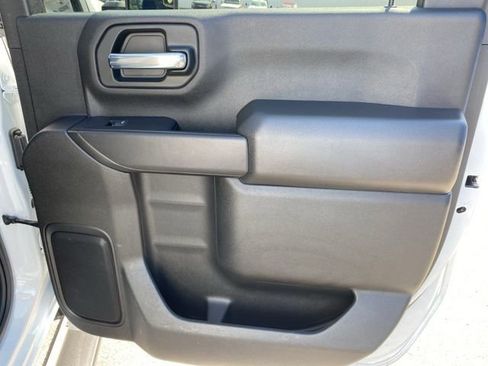 Used 2023 Chevrolet Silverado 2500 Custom w/ Custom Value Package image 32