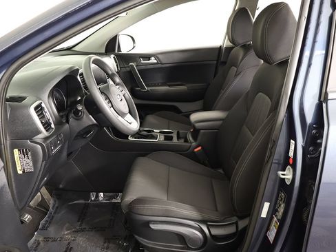 Used 2022 Kia Sportage LX AWD/4WD image 22