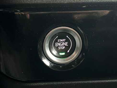 Certified 2022 GMC Sierra 1500 SLE image 27