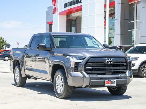 Used 2024 Toyota Tundra SR5 w/ SR5 Convenience Package AWD/4WD image 3
