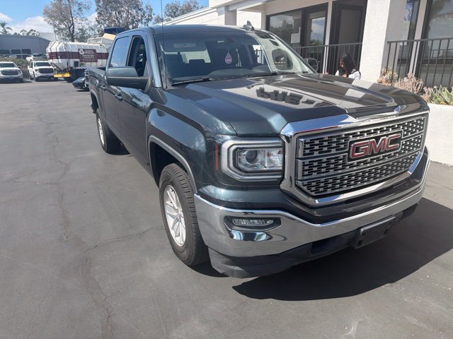 Used 2017 GMC Sierra 1500 SLE w/ SLE Value Package RWD image 2