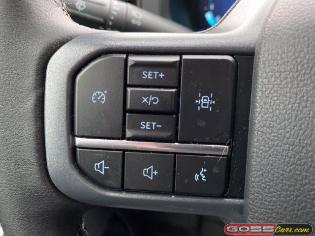 Used 2025 Ford F150 XLT w/ Equipment Group 301A Standard AWD/4WD image 17