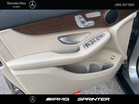 Certified 2021 Mercedes-Benz GLC 300 image 11