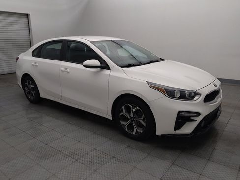 Used 2021 Kia Forte LXS FWD image 11