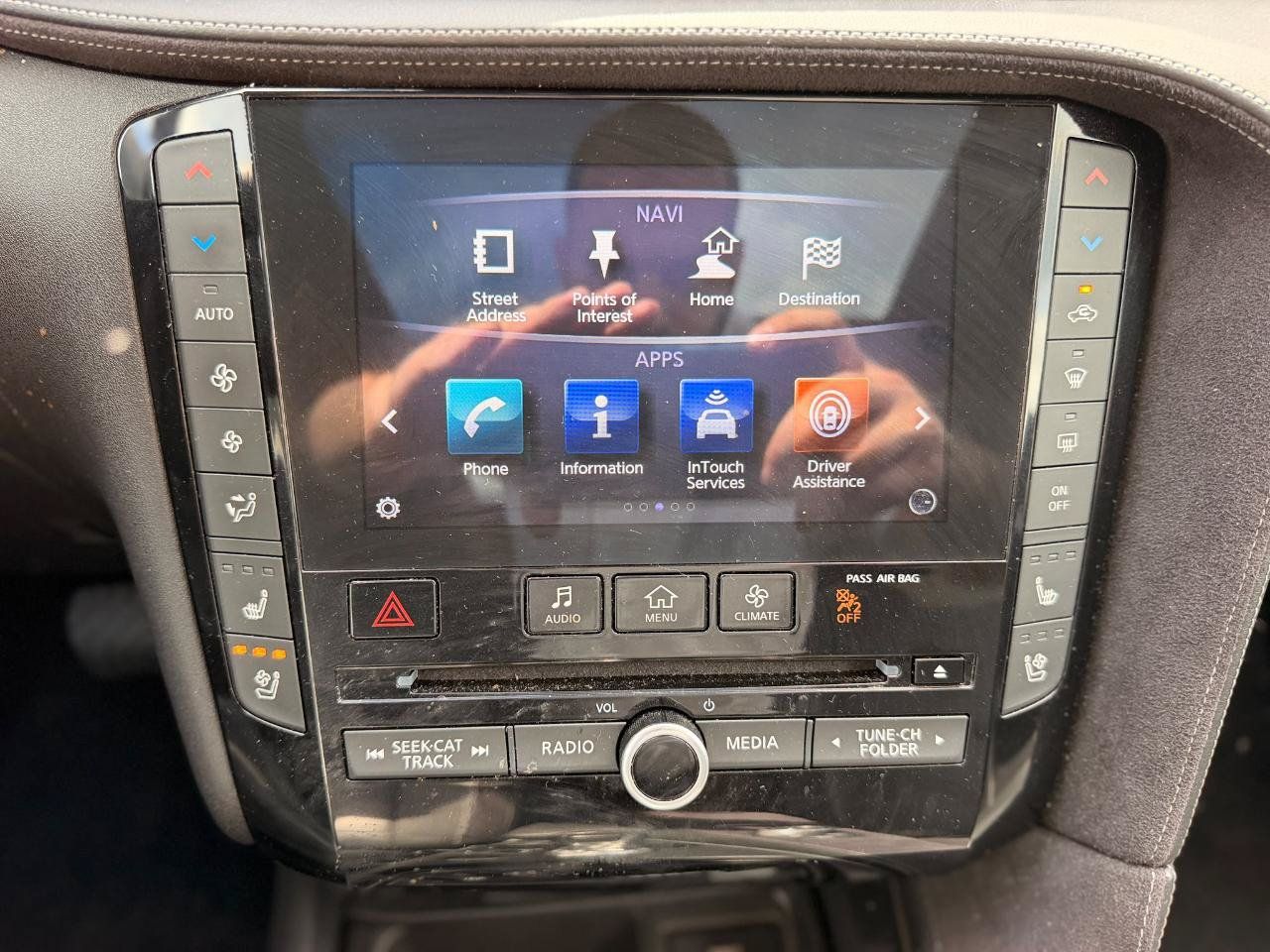 Used 2019 INFINITI QX50 Essential w/ Sensory Package AWD/4WD image 20
