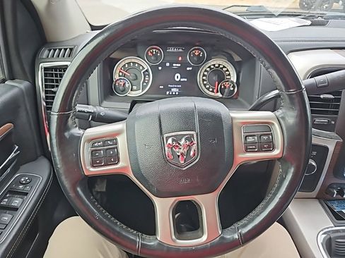 Used 2016 RAM 3500 Laramie image 18