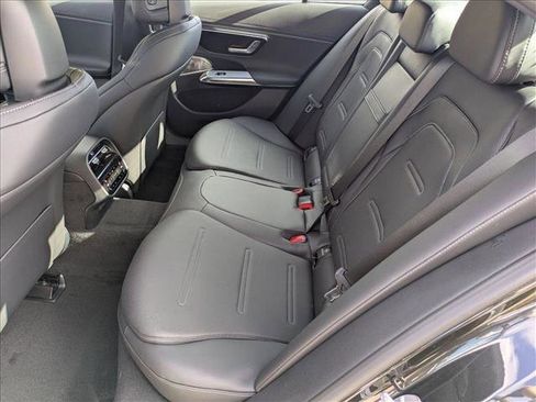 New 2026 Mercedes-Benz E 53 AMG e 4MATIC Sedan image 16