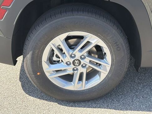 Certified 2026 Hyundai Tucson SE FWD image 17