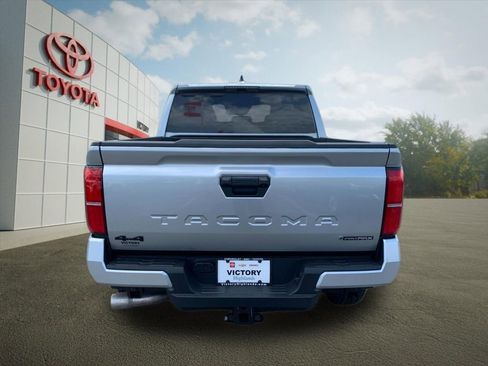 New 2026 Toyota Tacoma TRD Off-Road AWD/4WD image 4