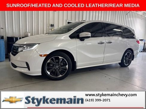 Used 2022 Honda Odyssey Elite image 1