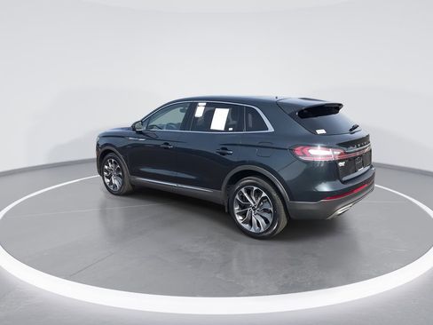 Used 2022 Lincoln Nautilus Reserve AWD/4WD image 6
