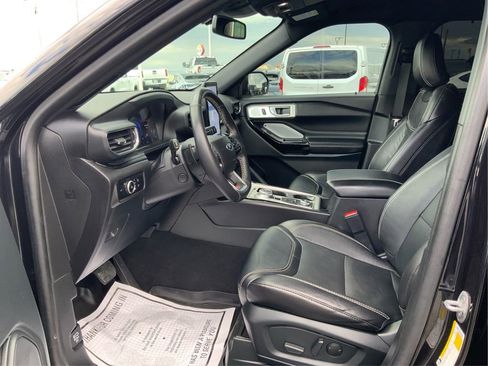 Used 2023 Ford Explorer ST w/ Equipment Group 401A AWD/4WD image 9