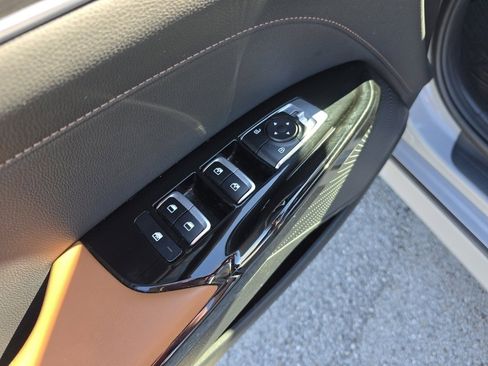 Used 2023 Kia K5 GT image 32