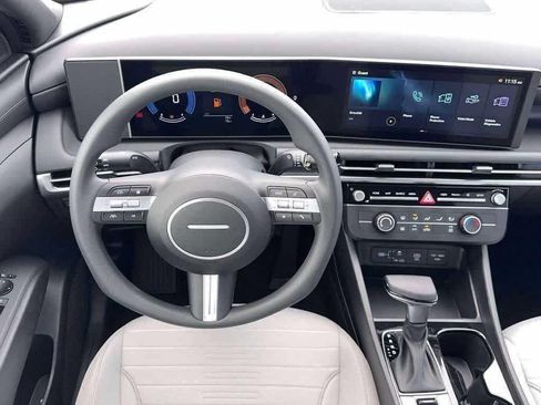 New 2026 Hyundai Santa Cruz SE FWD image 16