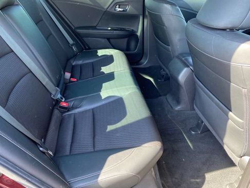 Used 2016 Honda Accord Sport image 12