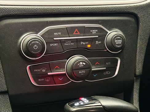 Used 2023 Dodge Charger GT w/ Blacktop Package image 10