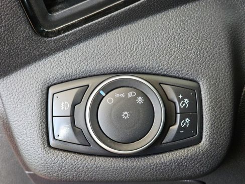Used 2018 Ford Escape Titanium AWD/4WD image 31