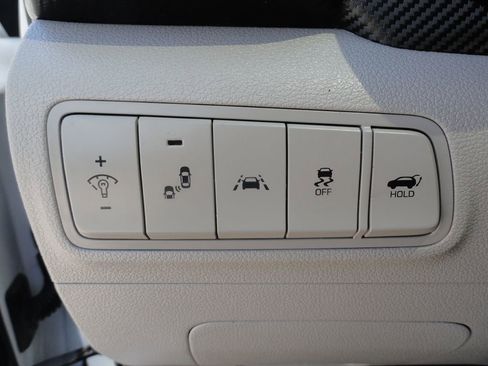 Used 2021 Hyundai Tucson Sport w/ Cargo Package FWD image 18