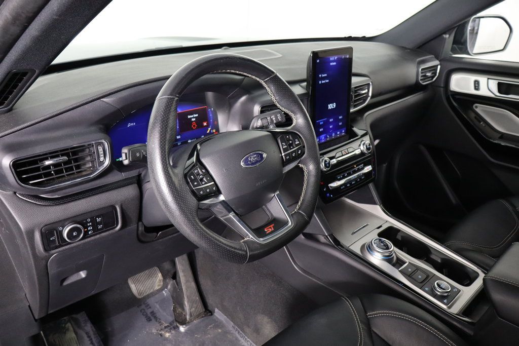 Used 2023 Ford Explorer ST w/ Equipment Group 401A AWD/4WD image 28