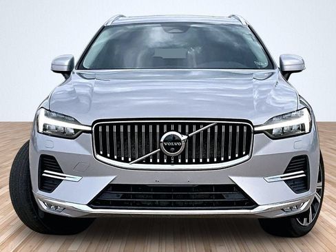 Used 2023 Volvo XC60 B5 Plus w/ Protection Package Premier FWD image 3