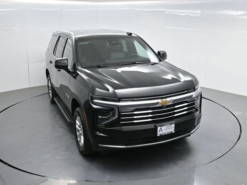 Used 2025 Chevrolet Tahoe LT AWD/4WD image 52