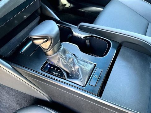 Used 2025 Lexus ES 350 image 15