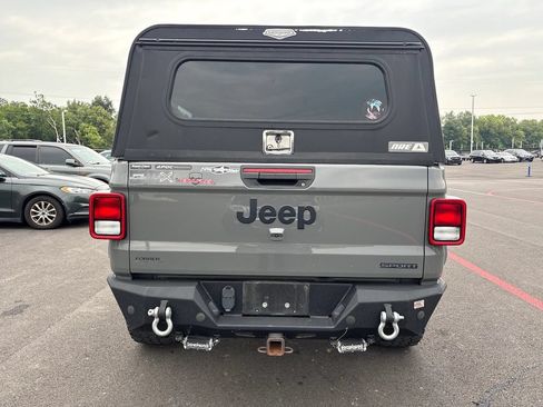 Used 2020 Jeep Gladiator Sport w/ Quick Order Package 24S AWD/4WD image 4