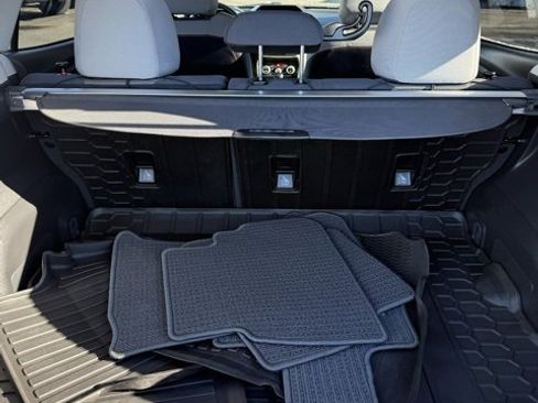 Used 2021 Subaru Crosstrek 2.0i Premium w/ Popular Package #2 image 11