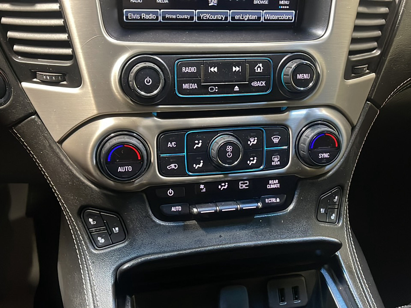 Used 2019 GMC Yukon XL Denali AWD/4WD image 10