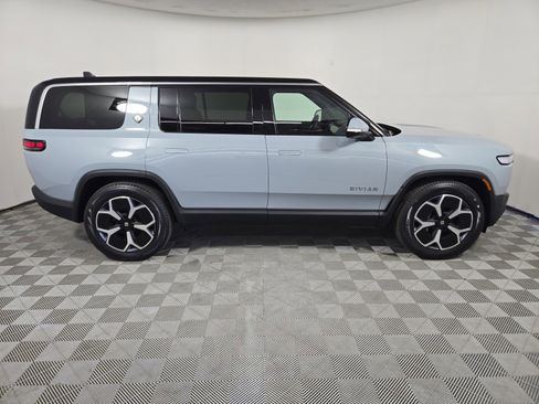 Used 2024 Rivian R1S Adventure AWD/4WD image 6