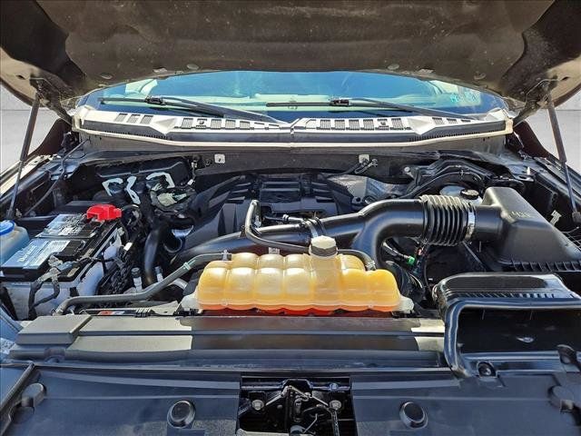 Used 2018 Ford F150 XLT w/ Equipment Group 302A Luxury AWD/4WD image 21