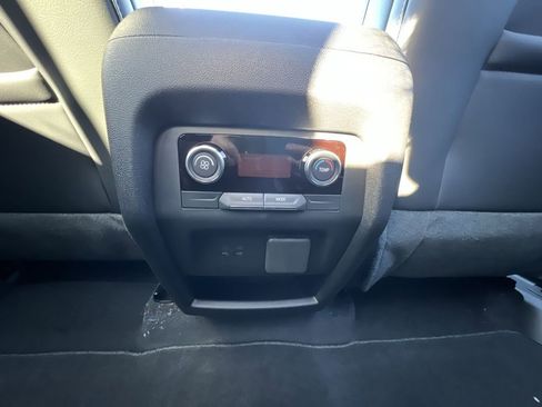 New 2026 Buick Enclave Sport Touring w/ Power Package image 22