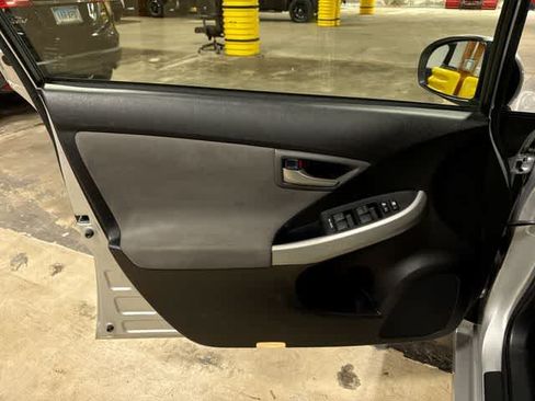 Used 2012 Toyota Prius Three FWD image 29
