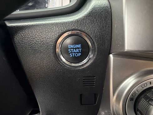 Used 2022 Toyota 4Runner TRD Sport AWD/4WD image 19