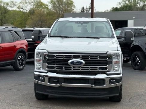 Used 2025 Ford F250 XLT w/ FX4 Off-Road Package AWD/4WD image 29