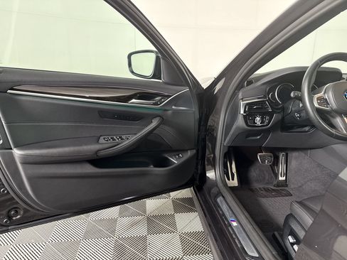 Used 2018 BMW 540i xDrive AWD/4WD image 5