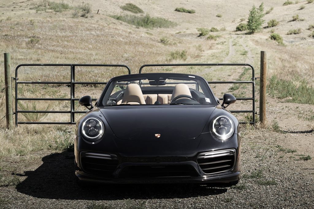 Used 2017 Porsche 911 Turbo AWD/4WD image 40