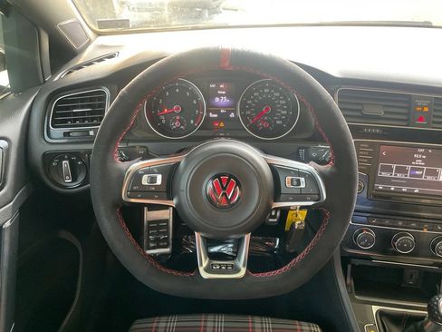 Used 2016 Volkswagen GTI S FWD image 18