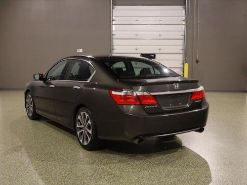 Used 2014 Honda Accord Sport image 6