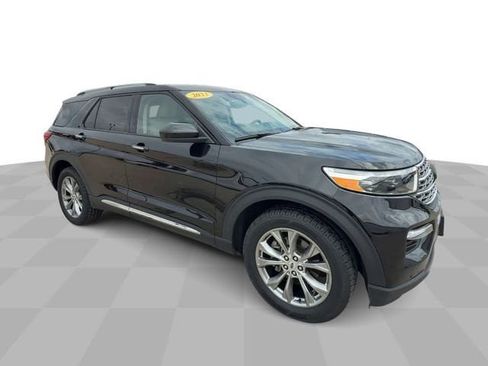 Used 2023 Ford Explorer Limited AWD/4WD image 1