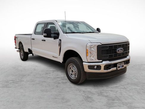 New 2026 Ford F350 XL w/ 360-Degree Camera Package AWD/4WD image 1