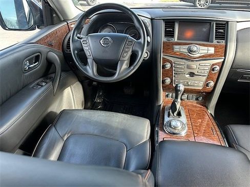 Used 2017 Nissan Armada Platinum w/ Interior Lighting Package image 18