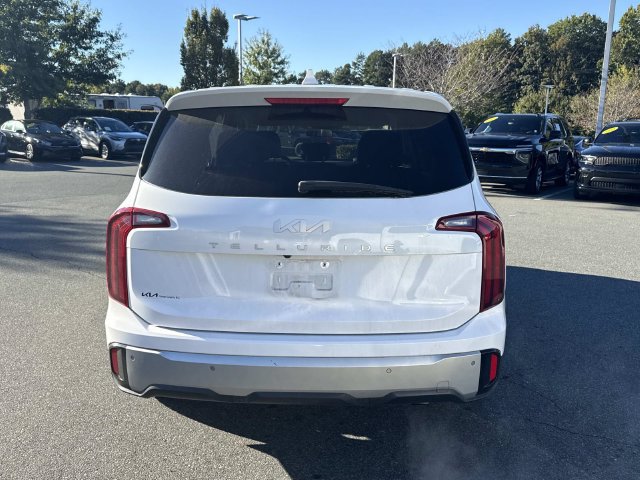 Certified 2024 Kia Telluride LX FWD image 7